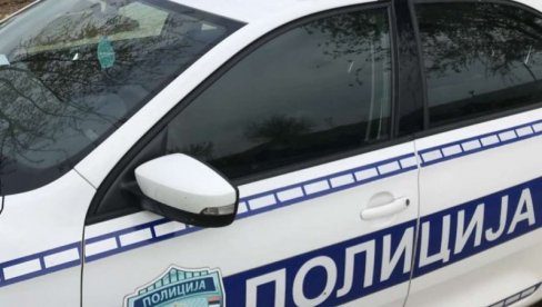 NASILNIK IZ OBRENOVCA PREBAČEN U ZATVOR: Za Vukom M. bila raspisana poternica NASILNIK IZ OBRENOVCA PREBAČEN U ZATVOR: Za Vukom M. bila raspisana poternica