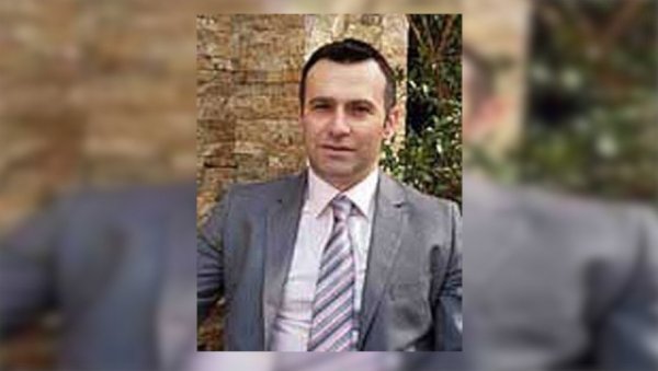 ДЕКАН ПРАВНОГ ФАКУЛТЕТА У БЕОГРАДУ ПОДНЕО ОСТАВКУ: Новости сазнају ДЕКАН ПРАВНОГ ФАКУЛТЕТА У БЕОГРАДУ ПОДНЕО ОСТАВКУ: Новости сазнају