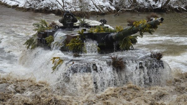 ПРВИ УНИШТЕН ЛЕОПАРД-2: Немачки тенк жртва чеоног судара са другим тенком?