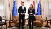 ЕНЕРГЕТСКА КРИЗА ОЈАЧАЛА ПАРТНЕРСКЕ ОДНОСЕ: Стратешка сарадња Србије и Мађарске ЕНЕРГЕТСКА КРИЗА ОЈАЧАЛА ПАРТНЕРСКЕ ОДНОСЕ: Стратешка сарадња Србије и Мађарске
