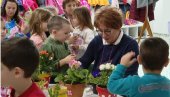 КАД СЕ МАЛЕ РУКЕ СЛОЖЕ“: Херцегновски предшколци у хуманитарној акцији