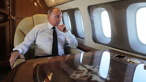 ПРВО ПУТОВАЊЕ ПУТИНА У 2024. ГОДИНИ: Ево где се запутио руски председник (ВИДЕО) ПРВО ПУТОВАЊЕ ПУТИНА У 2024. ГОДИНИ: Ево где се запутио руски председник (ВИДЕО)