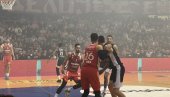 ZVEZDA POBEDILA PARTIZAN! Potpuno lud meč u Nišu: Prekid utakmice, Duško Ivanović isključen, crno-beli ispustili +18