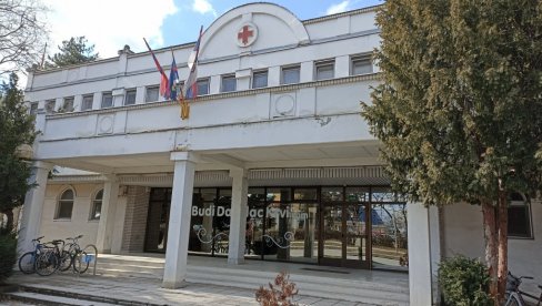 ПОТРЕБНЕ СВЕ КРВНЕ ГРУПЕ СА НЕГАТИВНИМ Rh ФАКТОРОМ: Апел Завода за трансфузију Војводине добровољним даваоцима