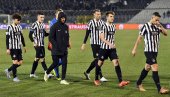 CRNO-BELI GASE POŽAR NAKON ISPADANJA IZ EVROPE: Šumadinci kao zagrevanje za večiti derbi CRNO-BELI GASE POŽAR NAKON ISPADANJA IZ EVROPE: Šumadinci kao zagrevanje za večiti derbi