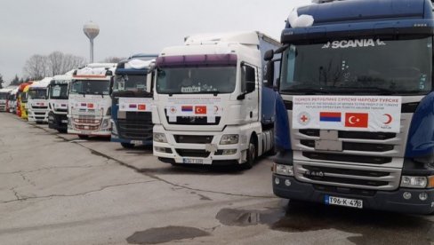 ПРЕВОЗНИЦИ ПРЕТЕ ПОТПУНОМ БЛОКАДОМ: Првиредници из Српске и Федерације траже заштиту од транспортне индустрије ПРЕВОЗНИЦИ ПРЕТЕ ПОТПУНОМ БЛОКАДОМ: Првиредници из Српске и Федерације траже заштиту од транспортне индустрије