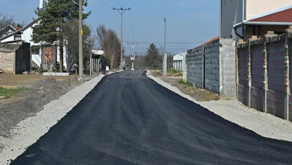 ОПШТИНА СУРЧИН СРЕЂУЈЕ ВАЖНЕ САОБРАЋАЈНИЦЕ: Асфалтирана улица Станислава Биничког