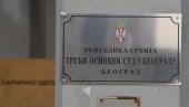 PRETIO BIVŠOJ I NJOJ BLISKIM OSOBAMA BATINAMA I UBISTVOM: Nasilnik rešio da u Tužilaštvu zaćuti,  ostaje u pritvoru