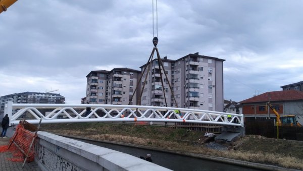 ГРАДЊА МОСТОВА У ПАРАЋИНУ: Општина тражи фирму за технички преглед