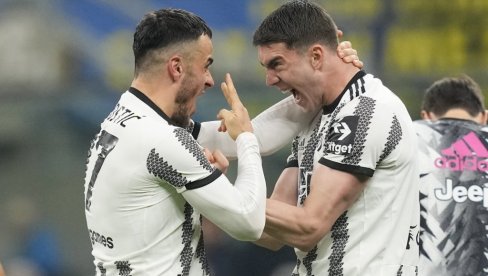 ŠOK NA APENINIMA! Zbog jednog napadača Juventus žrtvuje Vlahovića, Kostića i još šestoricu fudbalera