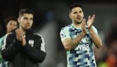 MITROVIĆ BRILJIRAO U NOVOM DRESU: Srbin zvezda na medijskoj promociji Fulama MITROVIĆ BRILJIRAO U NOVOM DRESU: Srbin zvezda na medijskoj promociji Fulama