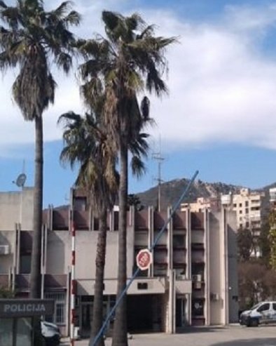 ЗЕЛЕНАШЕЊЕМ ЗАРАДИО 160.000 ЕВРА? Ухапшени полицајац из Херцег Новог и његов брат