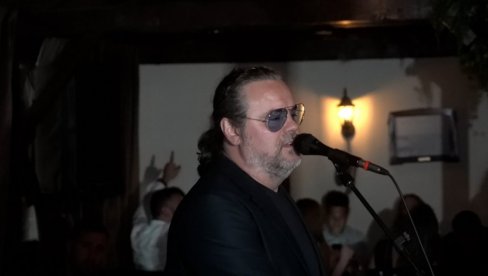 ŽELJKO ŠAŠIĆ OGOLIO DUŠU: Nisam srećan, hvata me depresija ŽELJKO ŠAŠIĆ OGOLIO DUŠU: Nisam srećan, hvata me depresija
