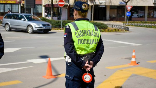 ПОВРЕЂЕНО ПЕТ ОСОБА: У Јужнобачком округу за дан догодило се девет саобраћајних несрећа