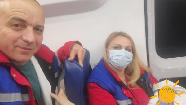 БЕБА БРЖА ОД САНИТЕТА: Жена се породила у дворишту породичне куће у центру Бујановца