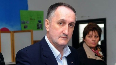 VRATITI ĆIRILICU U ŽIVOT: Pismo predsednika Srpskog nacionalnog saveta premijeru Crne Gore