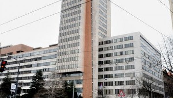 ОГЛАСИЛО СЕ МИНИСТАРСТВО ОДБРАНЕ: Војни синдикат безразложно напада нова нормативна решења о повећању плата ОГЛАСИЛО СЕ МИНИСТАРСТВО ОДБРАНЕ: Војни синдикат безразложно напада нова нормативна решења о повећању плата