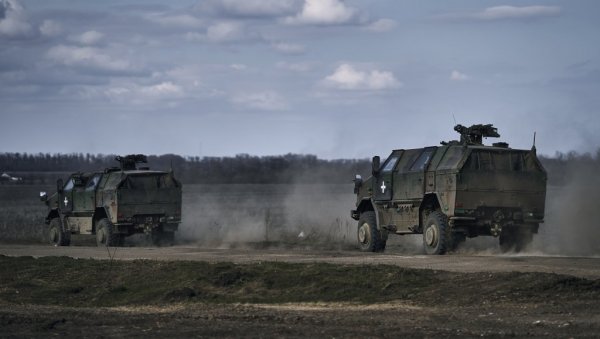 САТЕЛИТСКИ СНИМЦИ ЗА НЕСАНИЦУ У КИЈЕВУ: Американци открили шта се дешава на фронту