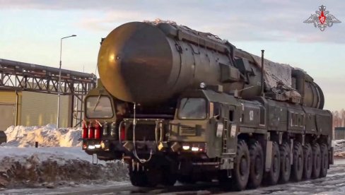 RUSKO NUKLEARNO ORUŽJE MODERNIZOVANO: Putin o uspešnom opremanju armije i flote naoružanjem nove generacije (VIDEO) RUSKO NUKLEARNO ORUŽJE MODERNIZOVANO: Putin o uspešnom opremanju armije i flote naoružanjem nove generacije (VIDEO)