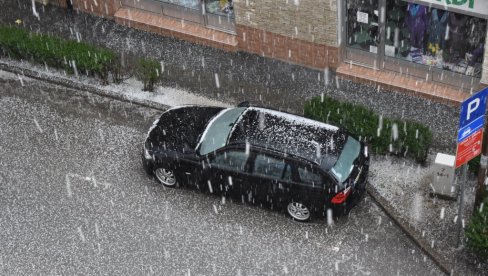 EVO GDE SE PREMEŠTA VELIKO NEVREME: Ovaj grad je sledeći na udaru, izdato hitno upozorenje