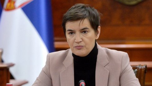 BRNABIĆ: Za opoziciju su svi lekari KCS, na čelu sa Ercegovcem, u nekakvom lancu na čijem je vrhu SNS, kakvo je to ponižavanje naših doktora? BRNABIĆ: Za opoziciju su svi lekari KCS, na čelu sa Ercegovcem, u nekakvom lancu na čijem je vrhu SNS, kakvo je to ponižavanje naših doktora?