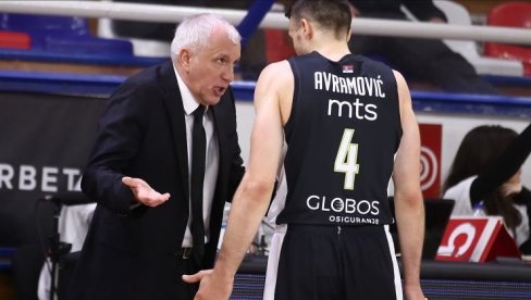 ALEKSA AVRAMOVIĆ IMA PROBLEM... Željko Obradović zabrinuo grobare posle trilera u ABA Superkupu ALEKSA AVRAMOVIĆ IMA PROBLEM... Željko Obradović zabrinuo grobare posle trilera u ABA Superkupu