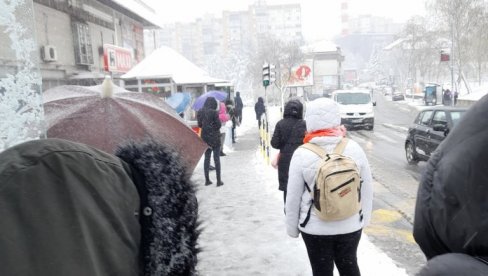 LEDENA NOĆ PRED SRBIJOM: U ovom gradu temperatura pada na -15 stepeni, evo koliko će biti u Beogradu LEDENA NOĆ PRED SRBIJOM: U ovom gradu temperatura pada na -15 stepeni, evo koliko će biti u Beogradu