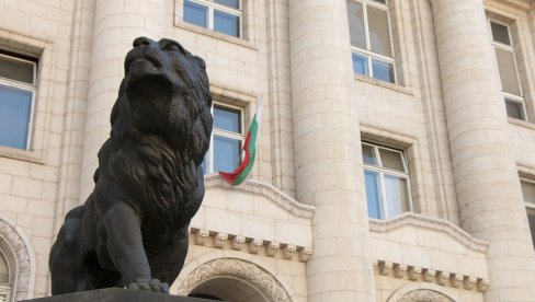 OSUMNJIČENI RUSKI ŠPIJUNI: Dvoje od troje privedenih bugarskih državljana u Londonu bili članovi izborne komisije OSUMNJIČENI RUSKI ŠPIJUNI: Dvoje od troje privedenih bugarskih državljana u Londonu bili članovi izborne komisije