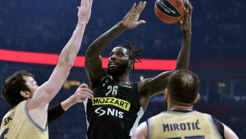 NAKON STRAŠNE POVREDE: Partizan se oglasio, ovo je poruka za Matijasa Lesora