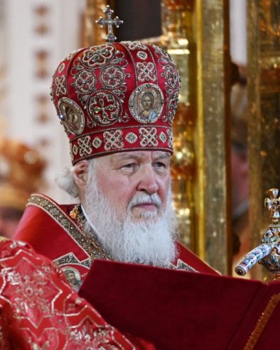 ПАТРИЈАРХ КИРИЛ: Упутио честитке за Божић председнику Вучићу и патријарху Порфирију