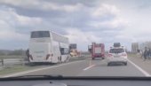 OSETILI SMO DA AUTOBUS USPORAVA, A ONDA ČULI KAKO UDARA U OGRADU... Ispovest niških đaka nakon izletanja s puta