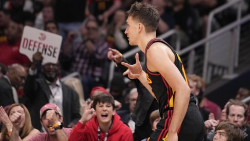 ATLANTA SLAVILA NA KRILIMA BOGDANOVIĆA I JANGA: Ubedljiv trijumf Hoksa, Vašington nije imao odgovor na sjajnu partiju kapitena Srbije ATLANTA SLAVILA NA KRILIMA BOGDANOVIĆA I JANGA: Ubedljiv trijumf Hoksa, Vašington nije imao odgovor na sjajnu partiju kapitena Srbije