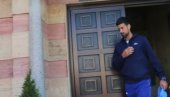 NEOČEKIVAN POTEZ ĐOKOVIĆA: Novak doneo važnu odluku, pa otišao na sveto mesto (VIDEO) NEOČEKIVAN POTEZ ĐOKOVIĆA: Novak doneo važnu odluku, pa otišao na sveto mesto (VIDEO)
