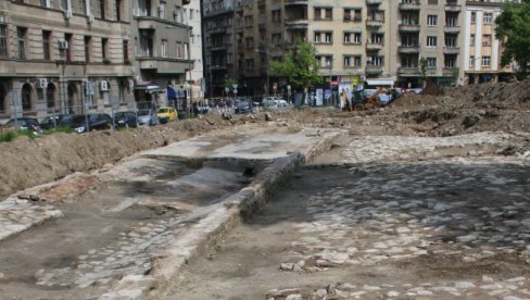 РИМСКИ АКВАДУКТ У ПАРКУ: Грађани ће имати прилику да виде значајно арехолошко откриће код Скупштине Србије РИМСКИ АКВАДУКТ У ПАРКУ: Грађани ће имати прилику да виде значајно арехолошко откриће код Скупштине Србије