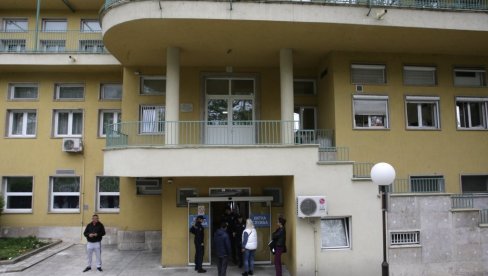 ОДБИЈА САРАДЊУ СА ПОЛИЦИЈОМ: Откривено у каквом је стању тинејџер избоден на Миљаковцу