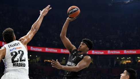 PARTIZAN BEZ LEDEJA, REAL BEZ TROJICE: Poznato kada se Zek vraća na teren, kraljevići ne mogu da računaju na trio veterana u Beogradu PARTIZAN BEZ LEDEJA, REAL BEZ TROJICE: Poznato kada se Zek vraća na teren, kraljevići ne mogu da računaju na trio veterana u Beogradu