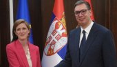 VUČIĆ NA SASTANKU SA SAMANTOM PAUER: Dosledna spremnost Srbije za dijalog, ali neprihvatanje jednostranih odluka