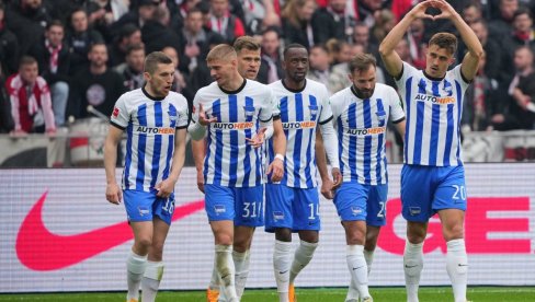 НИЗОВИ: Хертиних пет ремија