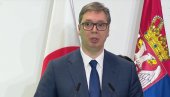 ONI ZNAJU KOLIKO SMO SE BORILI I KOLIKO JE TEŠKA SITUACIJA NA KIM Vučić: Ovim divnim ljudima, koji su krenuli pešice za Beograd, veliko hvala