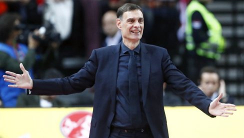 ШТА НАМ ЈЕ ТО ТРЕБАЛО? Тренер Олимпијакоса жали због једног потеза