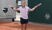 НОВИ ТЕНИСКИ ТАЛАС ИЗ СРБИЈЕ: Хамад Међедовић подигао пехар на турниру код Рафаела Надала