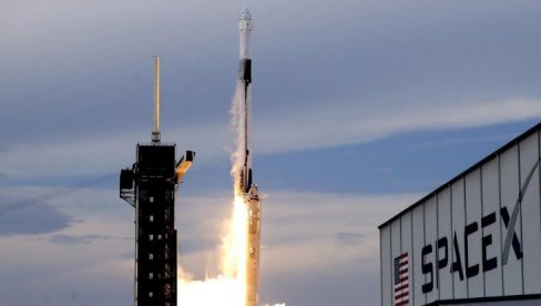 ТРАМПОВ ОБРАЧУН СА МАСКОМ: Америчко ратно ваздухопловство обуставља пројекат са СпејсЕксом на пацифичком атолу