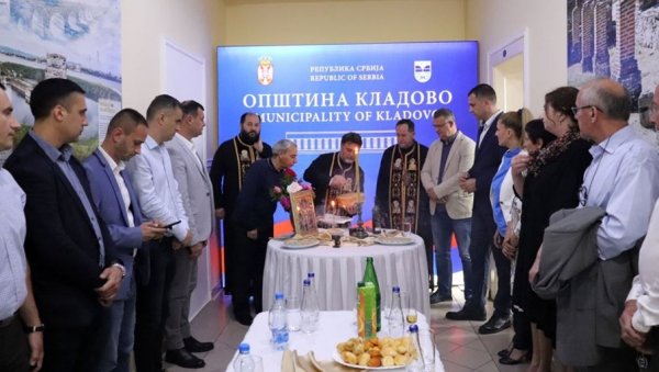 СПАСОВДАН У КЛАДОВУ:  Традиционално и у духу православља прослављена градска слава