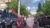 ДЕТАЉНА ХРОНОЛОГИЈА НАПАДА НА СРБЕ У ЗВЕЧАНУ: Председник Вучић открио како се одвијала ситуација