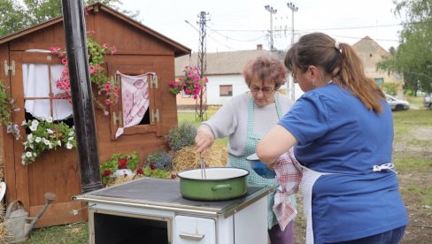 ВРУЋИНЕ ОДЛОЖИЛЕ МАНИФЕСТАЦИЈУ У ИЗБИШТУ: Михољски сусрети села идуће суботе