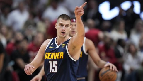PROMENE U DENVERU: Jokić pada na drugo mesto, neće više biti najplaćeniji igrač u timu PROMENE U DENVERU: Jokić pada na drugo mesto, neće više biti najplaćeniji igrač u timu