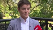 ANA BRNABIĆ SE OBRATILA IZ LONDONA: Premijerka u dvodnevnoj poseti Velikoj Britaniji (VIDEO)