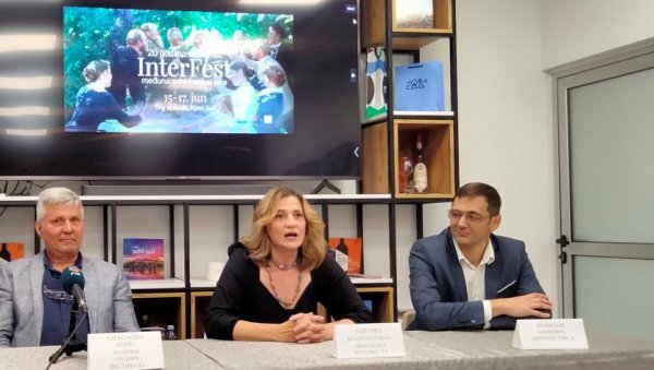 ДВЕ ДЕЦЕНИЈЕ „ИНТЕРФЕСТА“ : Фестивал вина у Новом Саду обележава јубилеј