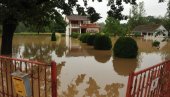 ПОПЛАВЕ НА СВЕ СТРАНЕ: На територији Краљева проглашена ванредна ситуација (ФОТО)