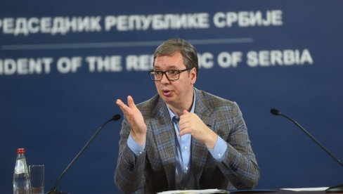 VUČIĆ SE SVOJIM RADOM KANDIDUJE DA MU SVAKE GODINE SPALJUJU LUTKU Brnabić: Jeste li čuli neku reakciju iz Evrope na ovo - Niste